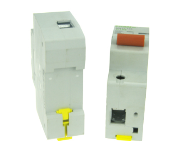 Disjoncteur miniature industriel intelligent 2 pôles 32A
